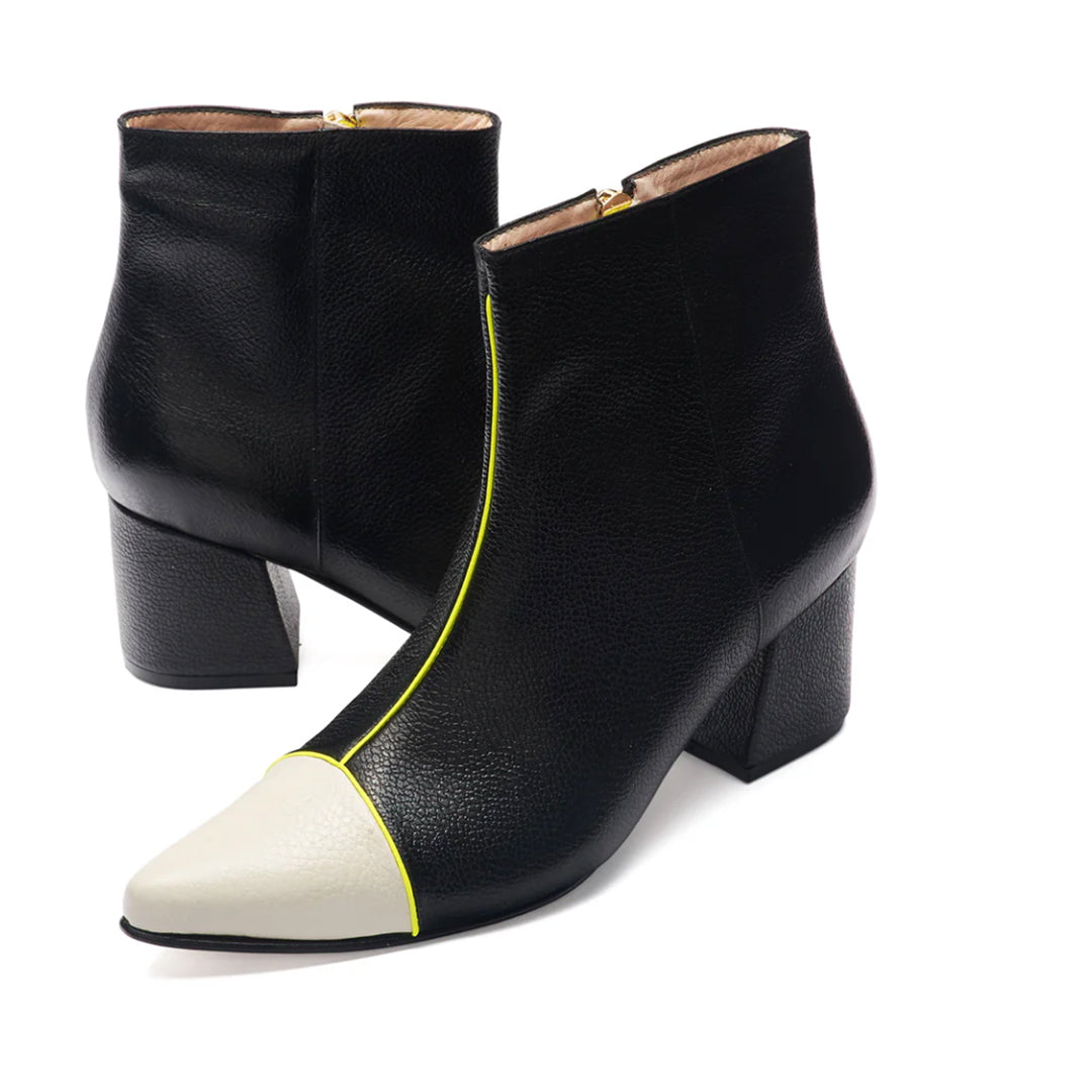 Ankle Boots Black x beige