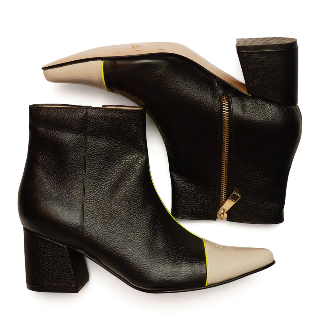Ankle Boots Black x beige