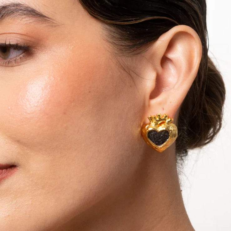 Aretes Corazón Anatómico Dorado x Negro