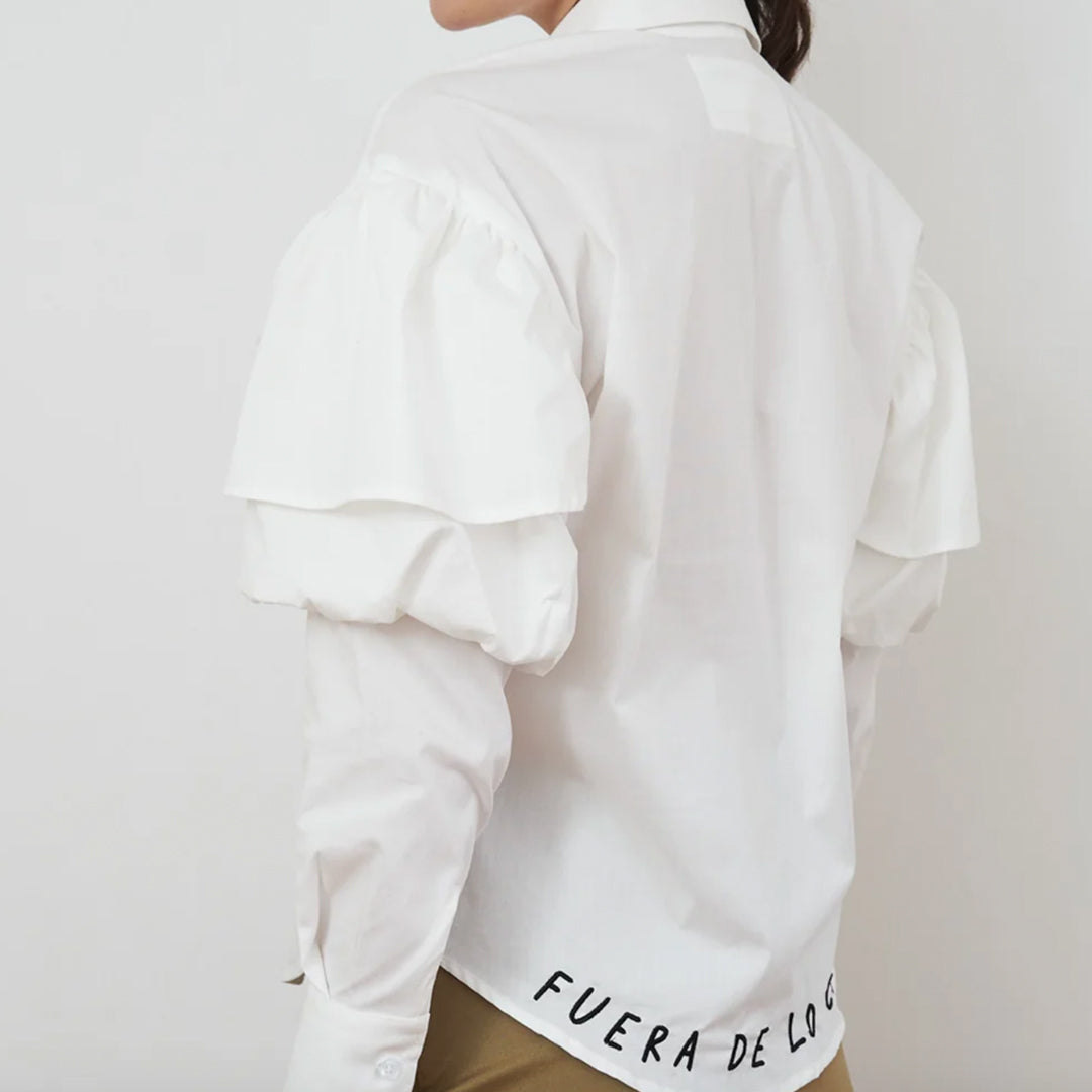 Camisa Fuera de lo común