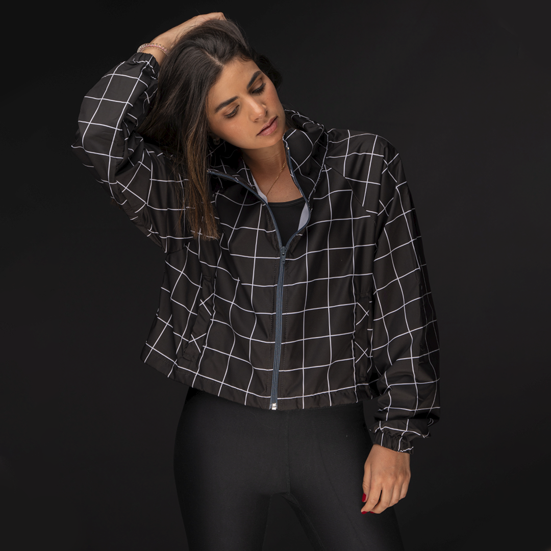 Rompevientos Cropped Grid