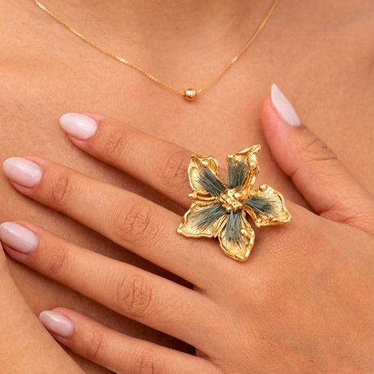 Anillo Flor Carnivora Verde Oscuro