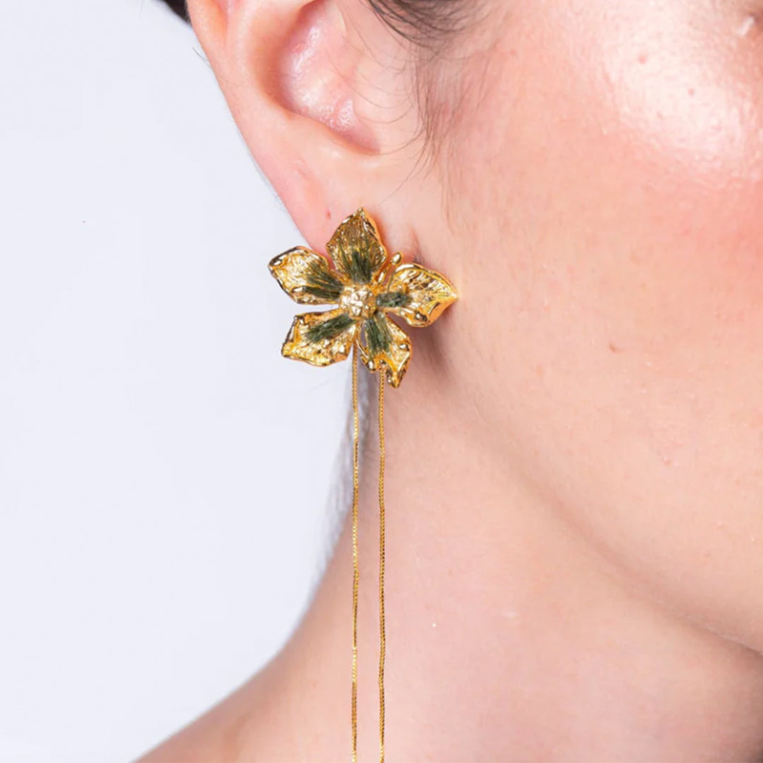 Aretes Flor Carnivora Verde Oscuro