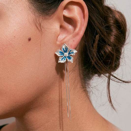 Aretes Flor Carnivora Plateados