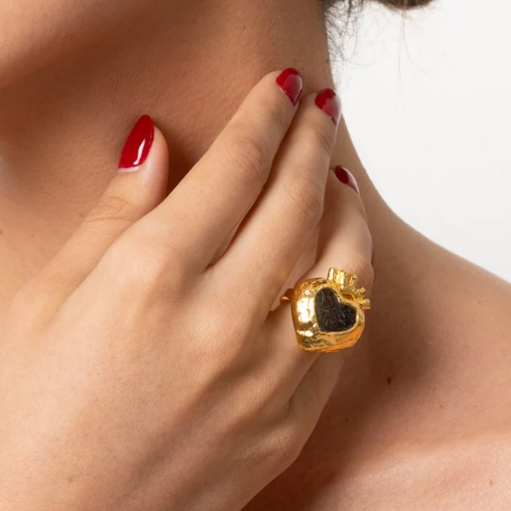 Anillo Corazón Anatómico Dorado x Negro